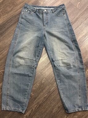 No brand blue denim baby barrel size large